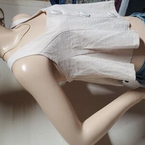 Simplee NEW crop top size Small